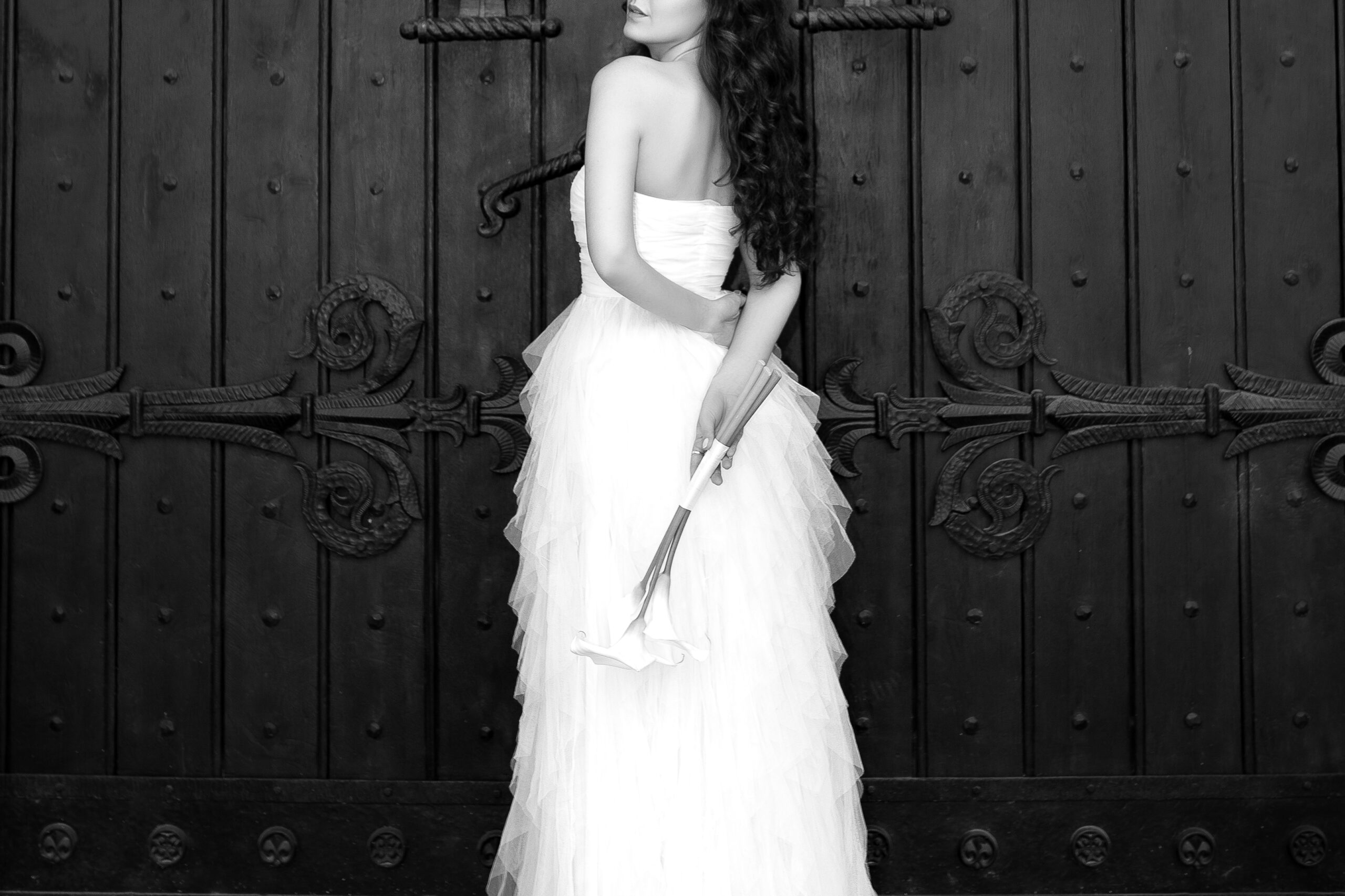Editorial wedding portrait by the side door of Saint Mark’s Church, Belgrade