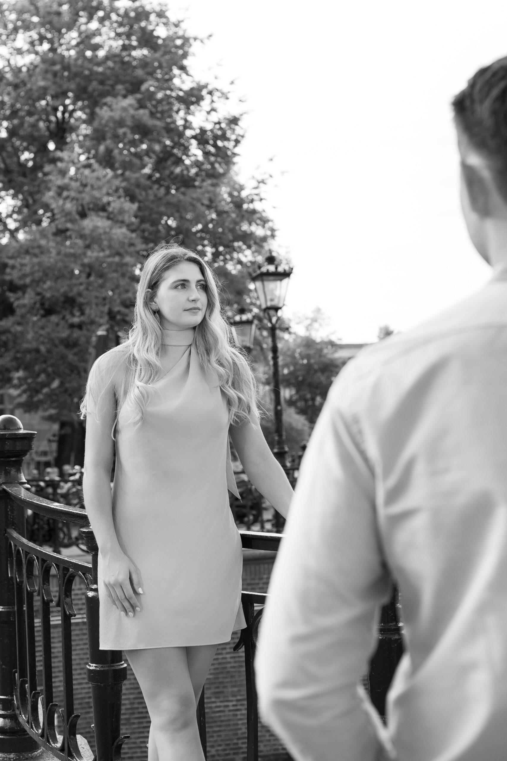 Couple Photoshoot in Amsterdam: A Romantic Escape Captured in Editorial Style 9 Couple photoshoot in Amsterdam
