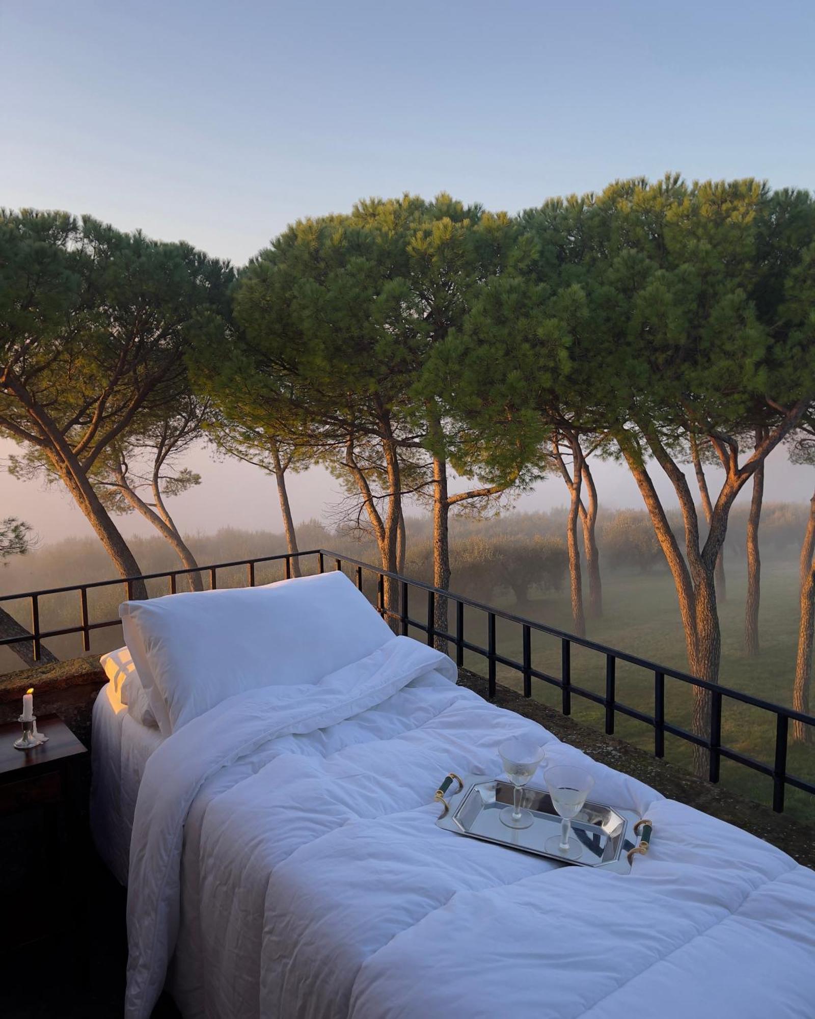MIJO WEDDINGS blog _ villa cozzano terrace views in the morning